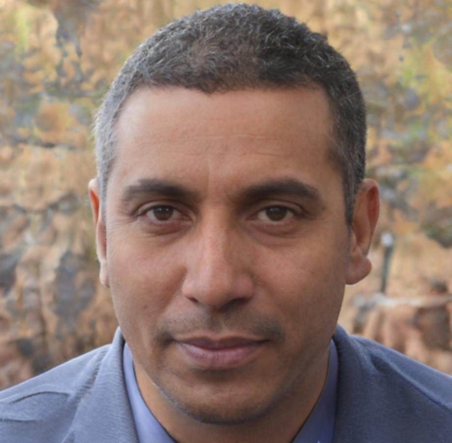 Teilnehmer beim Austausch über Geschäftskonzepte